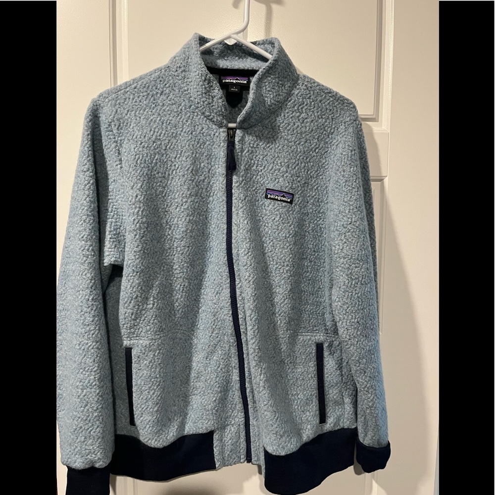 Patagonia women cardigan in blue size large